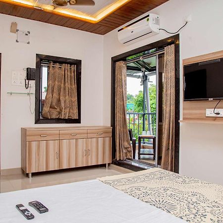 Riyansh Alibaug Villas And Resort Alībāg Esterno foto