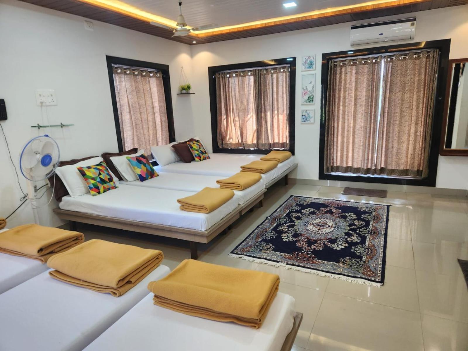 Riyansh Alibaug Villas And Resort Alībāg Esterno foto